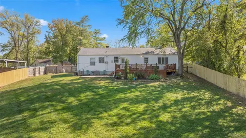 Other - 619 Parker Dr, Ballwin, MO 63021 photo 7 of 8