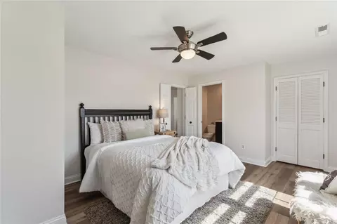 Bedroom - 619 Parker Dr, Ballwin, MO 63021 photo 2 of 7