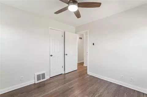 Bedroom - 619 Parker Dr, Ballwin, MO 63021 photo 7 of 7