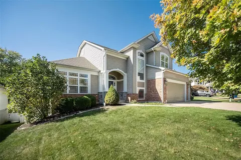 9 Remington Way Ct, Ballwin, MO 63021 photo 2