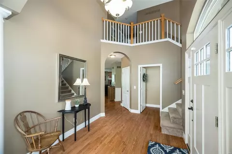 9 Remington Way Ct, Ballwin, MO 63021 photo 5