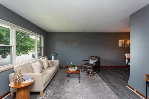 3236 S Compton Ave, Saint Louis, MO 63118 photo 6