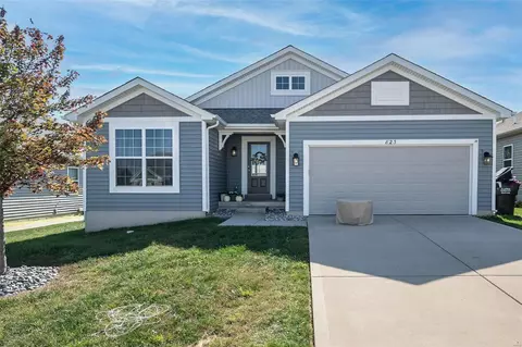 823 Caspian Dr, Wentzville, MO 63385