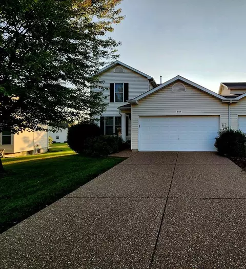 581 Donna Marie Dr #2004A, Wentzville, MO 63385