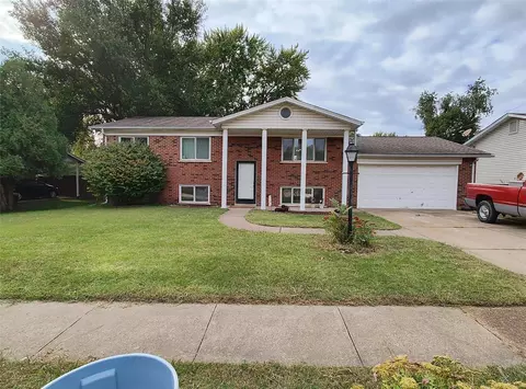 4127 Fuller Ln, Bridgeton, MO 63044