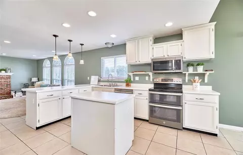 Kitchen - 2477 Eagle Forest Dr, Saint Charles, MO 63303 photo 8 of 8