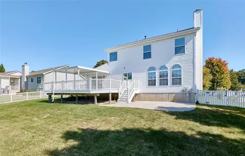 Exterior - 2477 Eagle Forest Dr, Saint Charles, MO 63303 photo 6 of 17