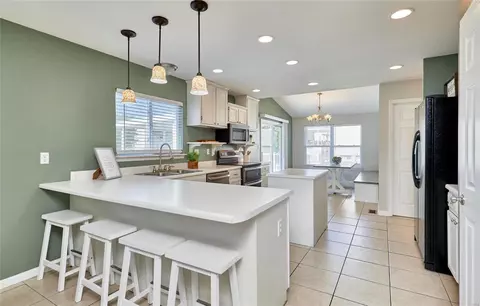 Kitchen - 2477 Eagle Forest Dr, Saint Charles, MO 63303 photo 1 of 8