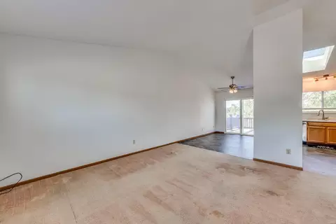 Living - 46 Mallard Pointe Dr, O'fallon, MO 63368 photo 3 of 6