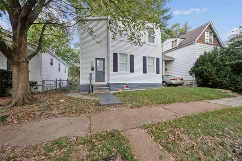 4459 S Spring Ave, Saint Louis, MO 63116