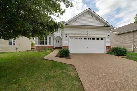 564 Owls Perch Dr, Lake Saint Louis, MO 63367
