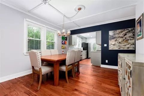 Dining - 3231 Edgar Ave, Saint Louis, MO 63143 photo 1 of 3