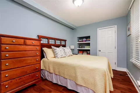 Bedroom - 3231 Edgar Ave, Saint Louis, MO 63143 photo 1 of 6