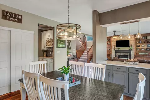Dining - 552 Forby Estates Dr, Eureka, MO 63025 photo 3 of 5