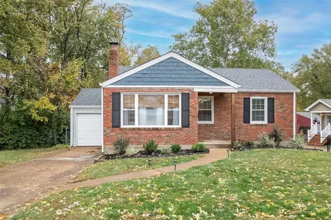 624 Colebrook Dr, Saint Louis, MO 63119