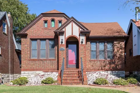 5533 Rhodes Ave, Saint Louis, MO 63109