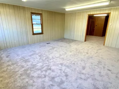 Living - 101 E Cedar St, Bertrand, MO 63823 photo 4 of 4