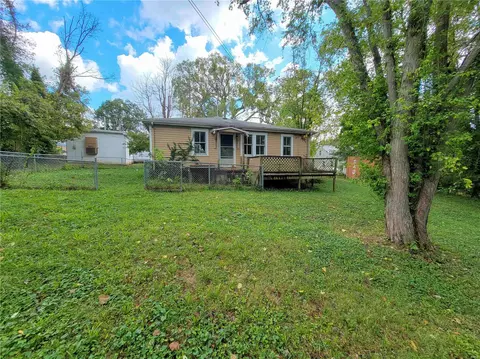 257 Ferry St, Augusta, MO 63332