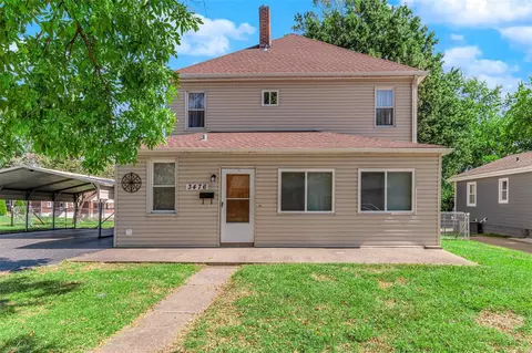 3476 Charlack Ave, Saint Louis, MO 63114