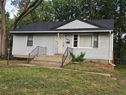 6812 Brower Ct, Saint Louis, MO 63134