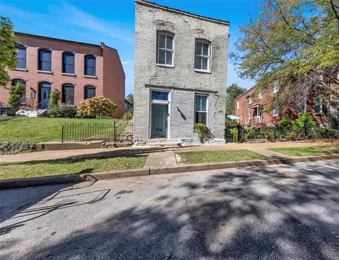 2837 S 18th St, Saint Louis, MO 63118