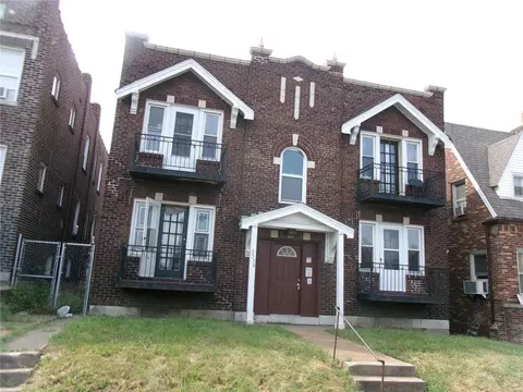 3938 Chippewa St, Saint Louis, MO 63116