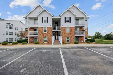 1225 Woodland Point Dr #C, Saint Louis, MO 63146