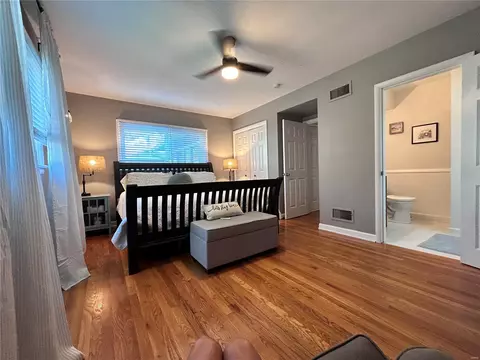 Bedroom - 5 Springbrook Pl, Saint Louis, MO 63119 photo 1 of 8