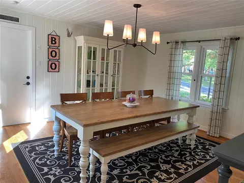 Dining - 5 Springbrook Pl, Saint Louis, MO 63119 photo 4 of 4