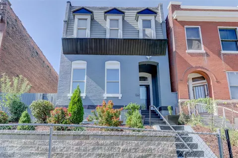 4135 Oregon Ave, Saint Louis, MO 63118