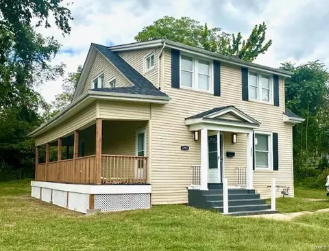 3711 Salome Ave, Saint Louis, MO 63121