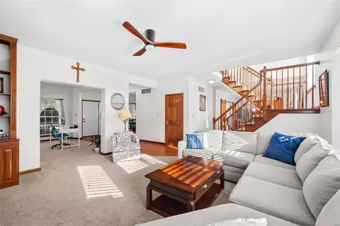 725 Hawk Run Dr, O'fallon, MO 63368 photo 13