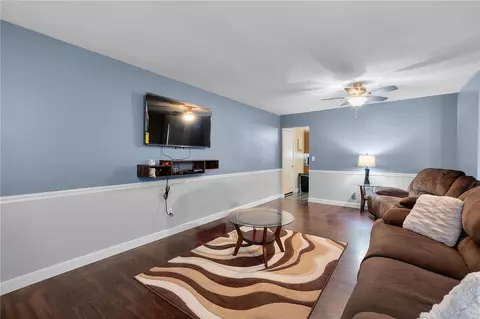 21 Barrington Dr, Saint Peters, MO 63376 photo 7