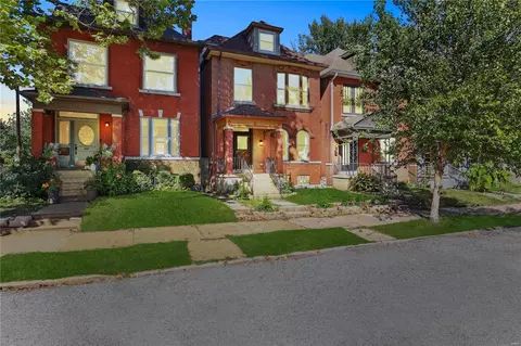 4177 Shenandoah Ave, Saint Louis, MO 63110