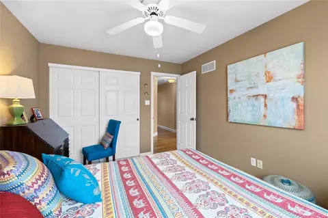 Bedroom - 1108 Oak Borough Dr, Ballwin, MO 63021 photo 4 of 6