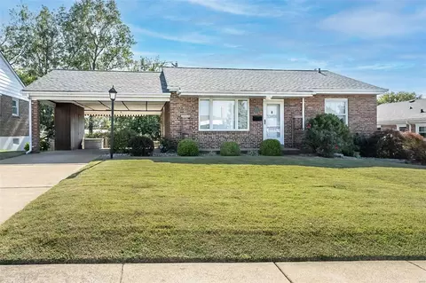 4132 Robert Ave, Saint Louis, MO 63116