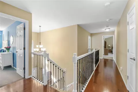 Entry Way - 17261 Hilltop Ridge Dr, Eureka, MO 63025 photo 6 of 7