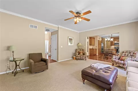 Living - 17261 Hilltop Ridge Dr, Eureka, MO 63025 photo 6 of 6