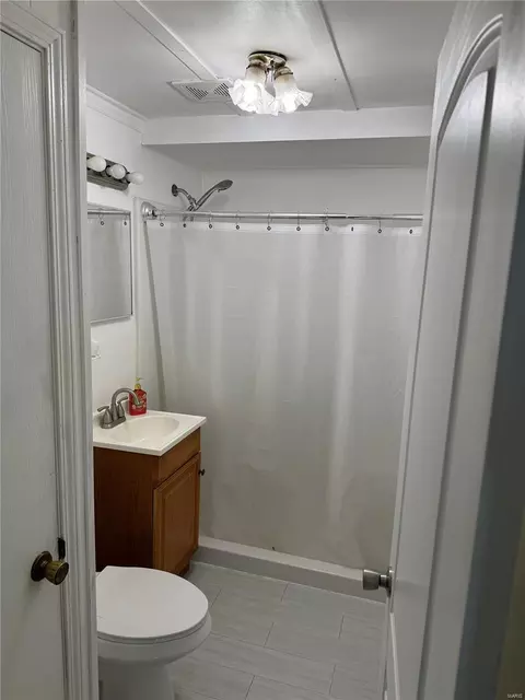 Bath - 240 Spring Dr, Saint Charles, MO 63303 photo 1 of 1