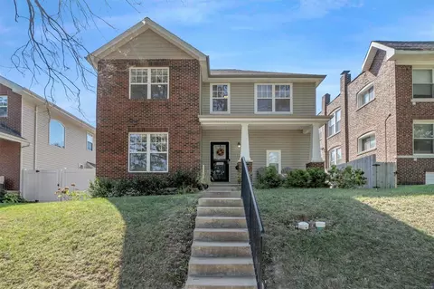 3244 Henrietta St, Saint Louis, MO 63104