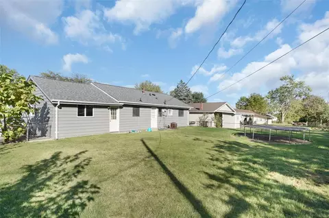 Exterior - 412 Saint John Dr, O'fallon, MO 63366 photo 6 of 6