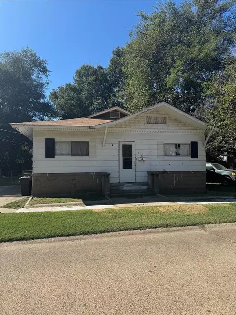303 N Walnut, Kennett, MO 63857 photo 1