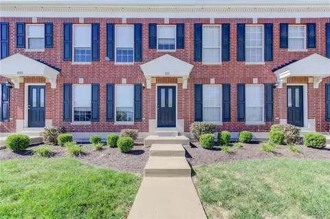835 Brookmead Dr #281, O'fallon, MO 63366