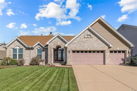 1399 Crooked Stick Dr, O'fallon, MO 63366