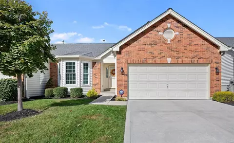 627 Kerryton Place Cir, Ballwin, MO 63021