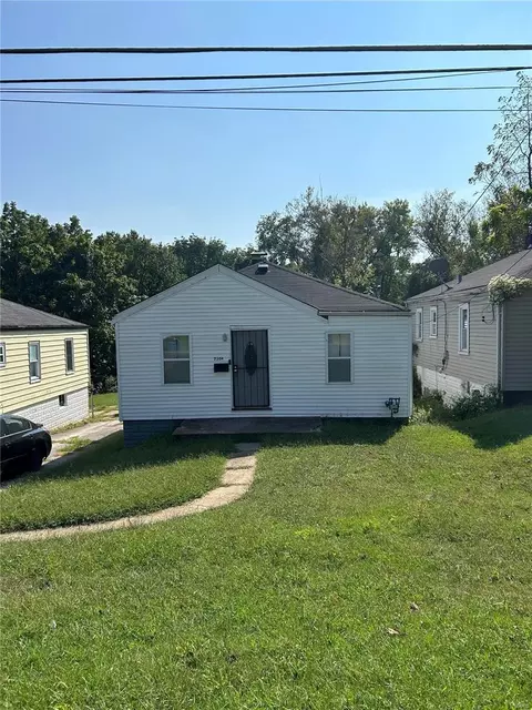 7104 Idlewild Ave, Saint Louis, MO 63136