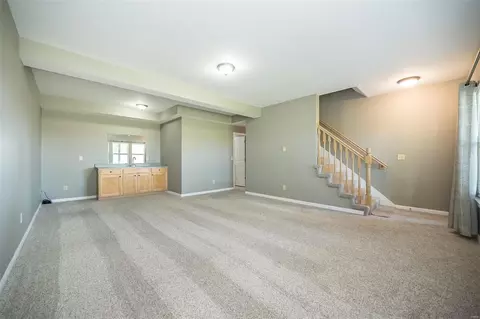 Living - 640 Hawk Run Dr, O'fallon, MO 63368 photo 5 of 6