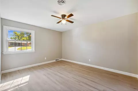 Bedroom - 573 Monceau Dr, Ferguson, MO 63135 photo 3 of 4