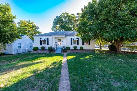 3100 Pearl Harbor Dr, Saint Ann, MO 63074