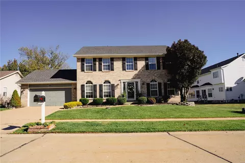 16351 Copperwood Ln, Wildwood, MO 63040